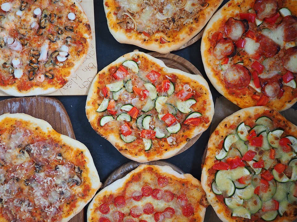 4 pomysły na pizzę z różnych stron świata
