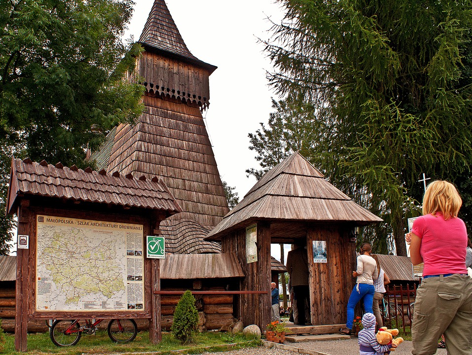 Fascynujący Małopolski Szlak Architektury Drewnianej
